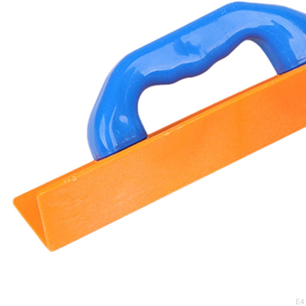 Eckenspachtel für Bau und Renovierung