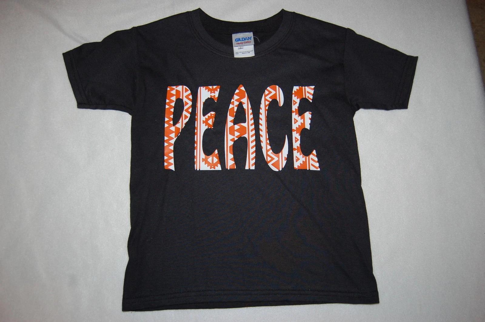 

Girls S/S Tee Shirt BLACK Orange White Lettering PEACE Size S 6-6X 150
