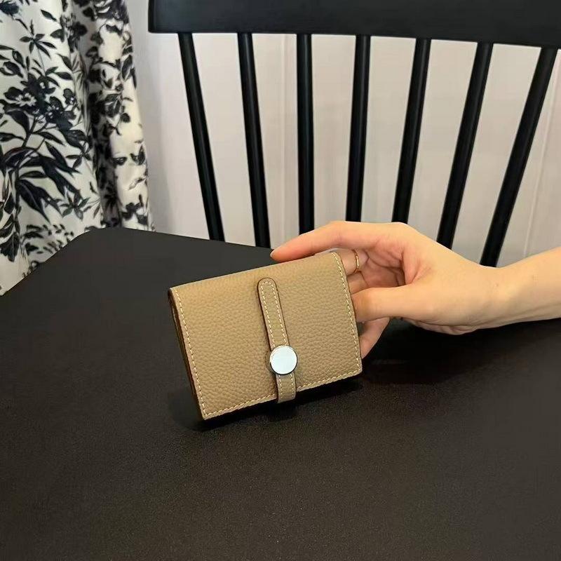 26 New Genuine Pickup Truck With Leather Toe Layer, Women's Foldable Short Wallet, Trendy Leather, Fashionable Drawstring, Versatile Wallet