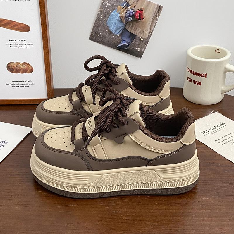 Popular Hong Kong style muffin thick baseplate shoes women's spring and autumn 2025 new heightening fashion versatile casual sports bread shoes