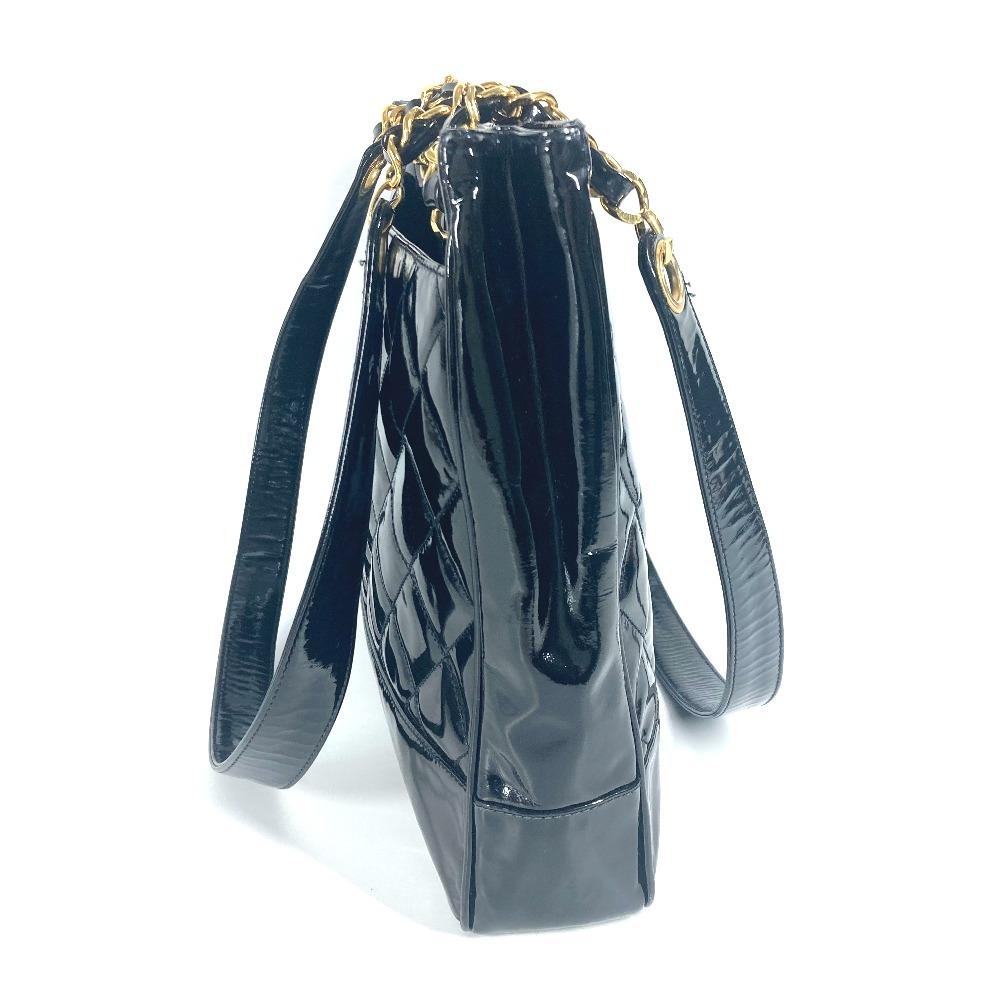 CHANEL Quilted Double Chain Bag Shoulder Bag enamel Black/Gold
