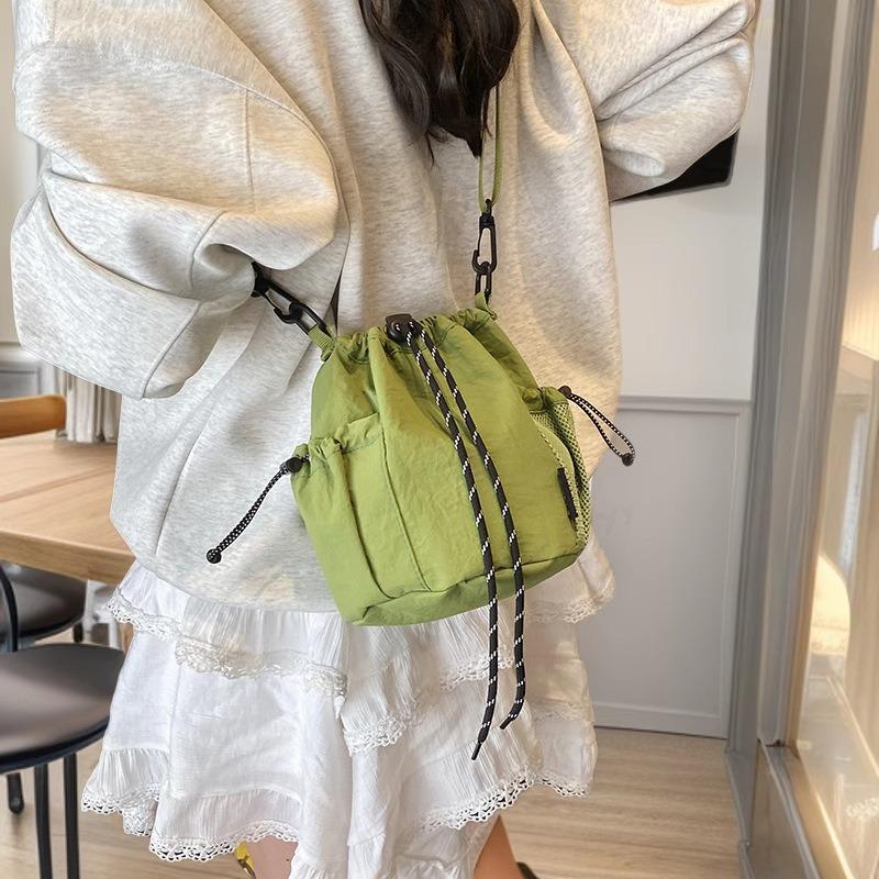 Japanese-Inspired Niche Drawstring Bucket Bag, Versatile Crossbody for Commuting and Outdoor Sports Casual Use