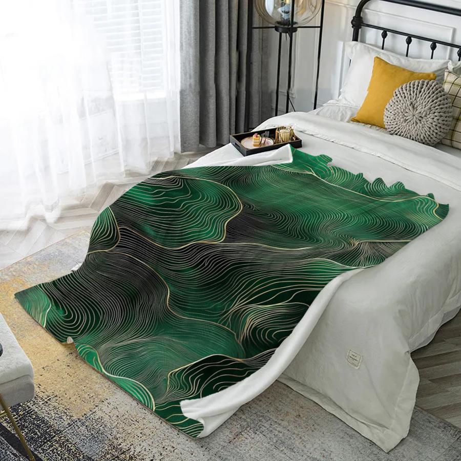 Wavy Pattern Blanket Microfiber Flannel Cover Blanket Bedroom Living Room Sofa Soft And Comfortable Home Decoration