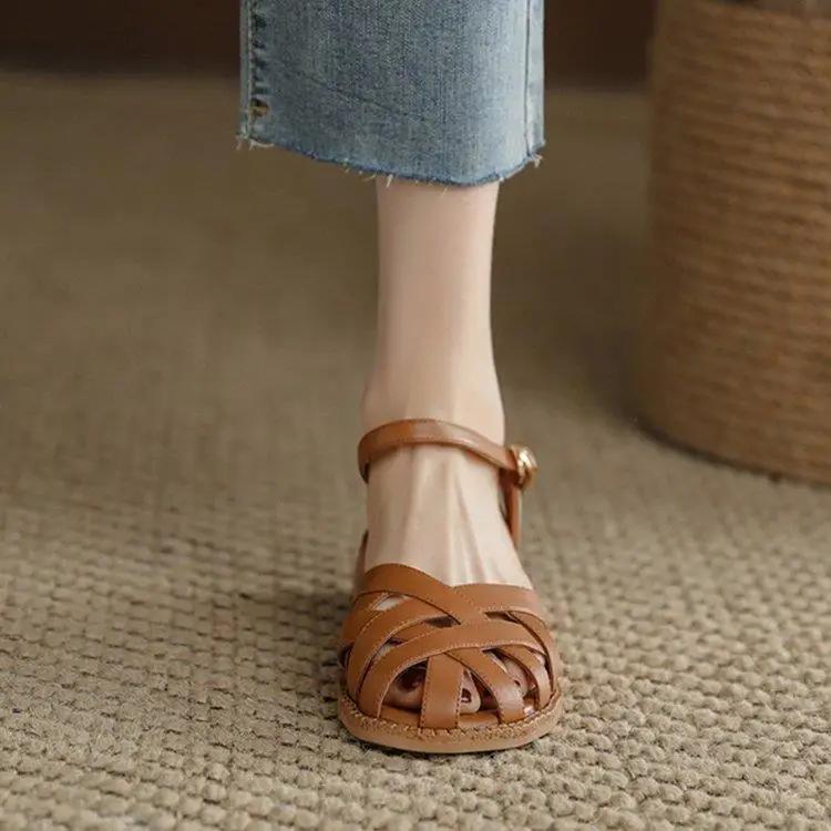 

Ladies Baotou Sandals Soft soled comfortable hollowed out shoes anti slip Roman sandal Casual light Women s shoes Mujer 40 темно-коричневого