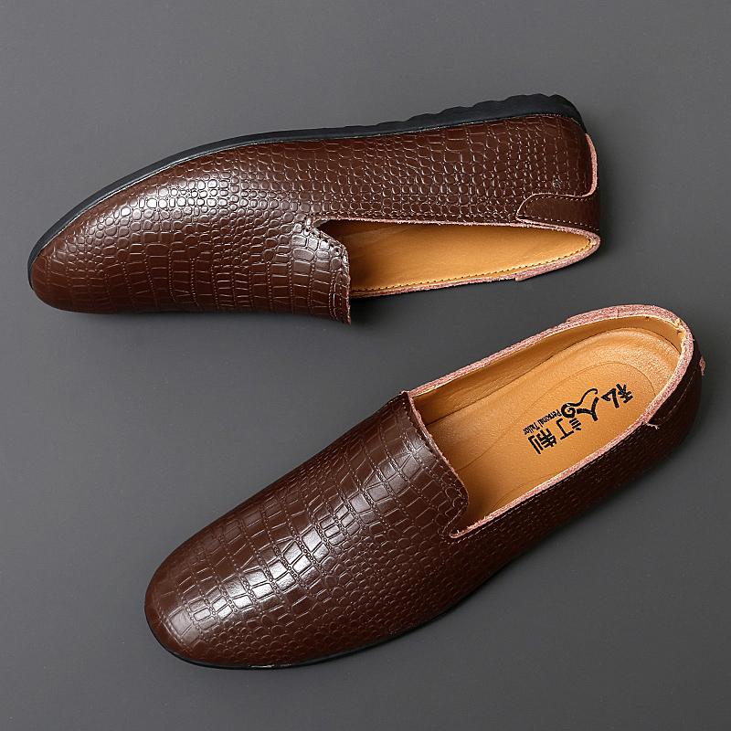 High End Brand Men's Office Business Shoes Elegant White Loafers Luxurious Men's Wedding Pointed Shoes Soft Comfortable