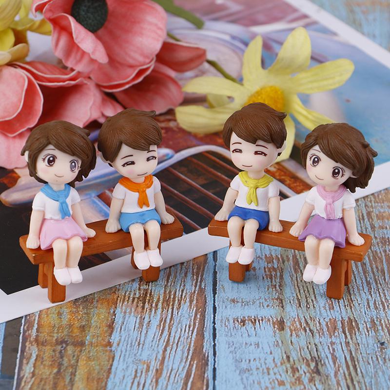 1Sada Sweet Couple Diy Miniaturní figurka Garden Deco Seat Micro Landscape