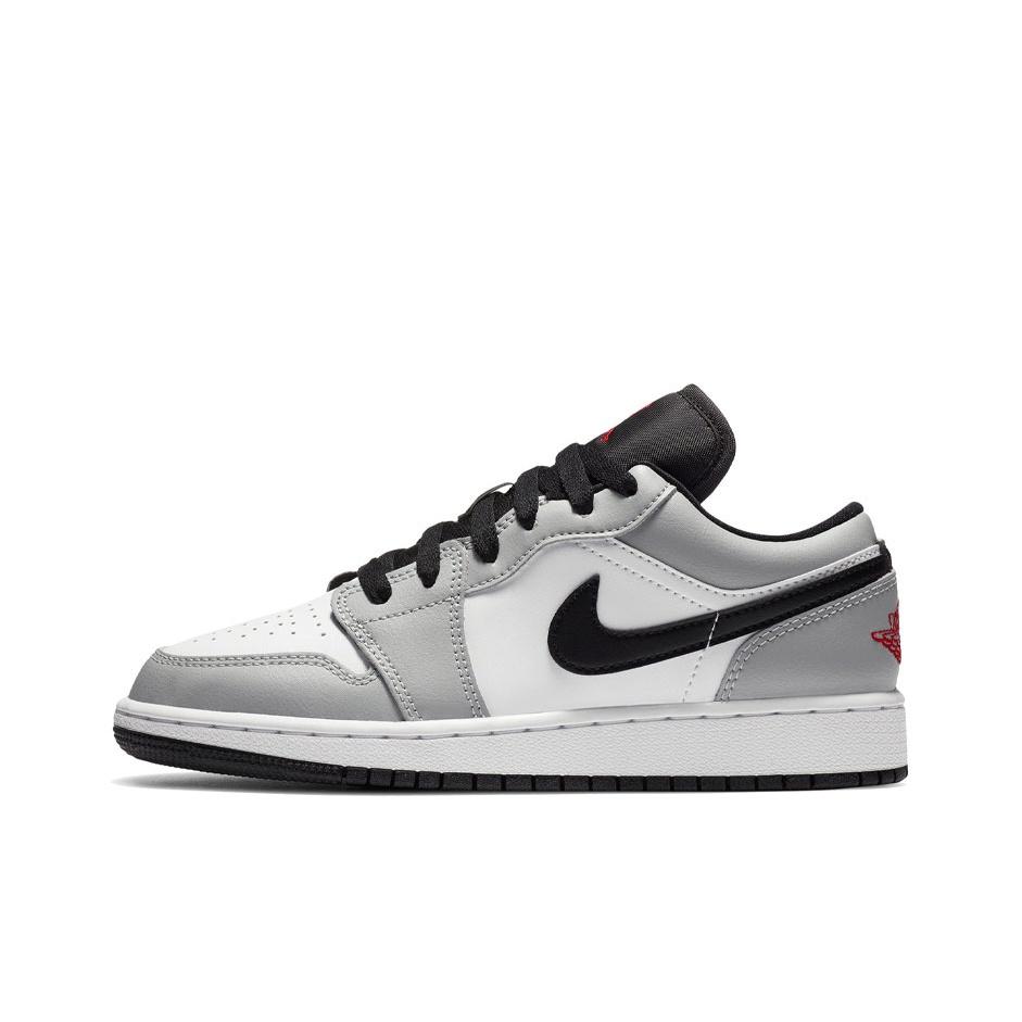 

кроссовки Jordan 1 Low Light Smoke Grey (GS) 553560-030