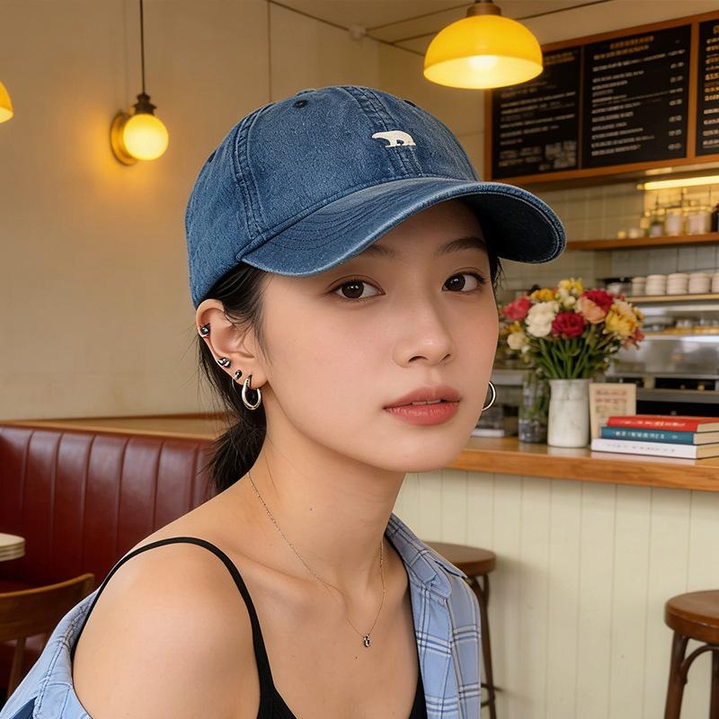 Baseball cap female wide brim small visor Korean version fashion student couple versatile cap M（56-58cm）