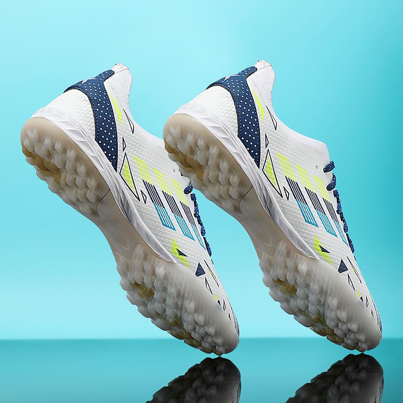 

Высококачественные футбольные бутсы с бесшовным верхом, цветной гальванический низ, длинные ногти, сломанные ногти, студенческие, юношеские, мужские и женские, профессиональные тренировочные бутсы 35