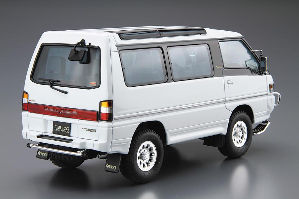 Aoshima Bunka Kyozai The Model Car Series Mitsubishi P35W Delica Star Wagon Plastic Model 1/24 No.27 '91 (Automobile)