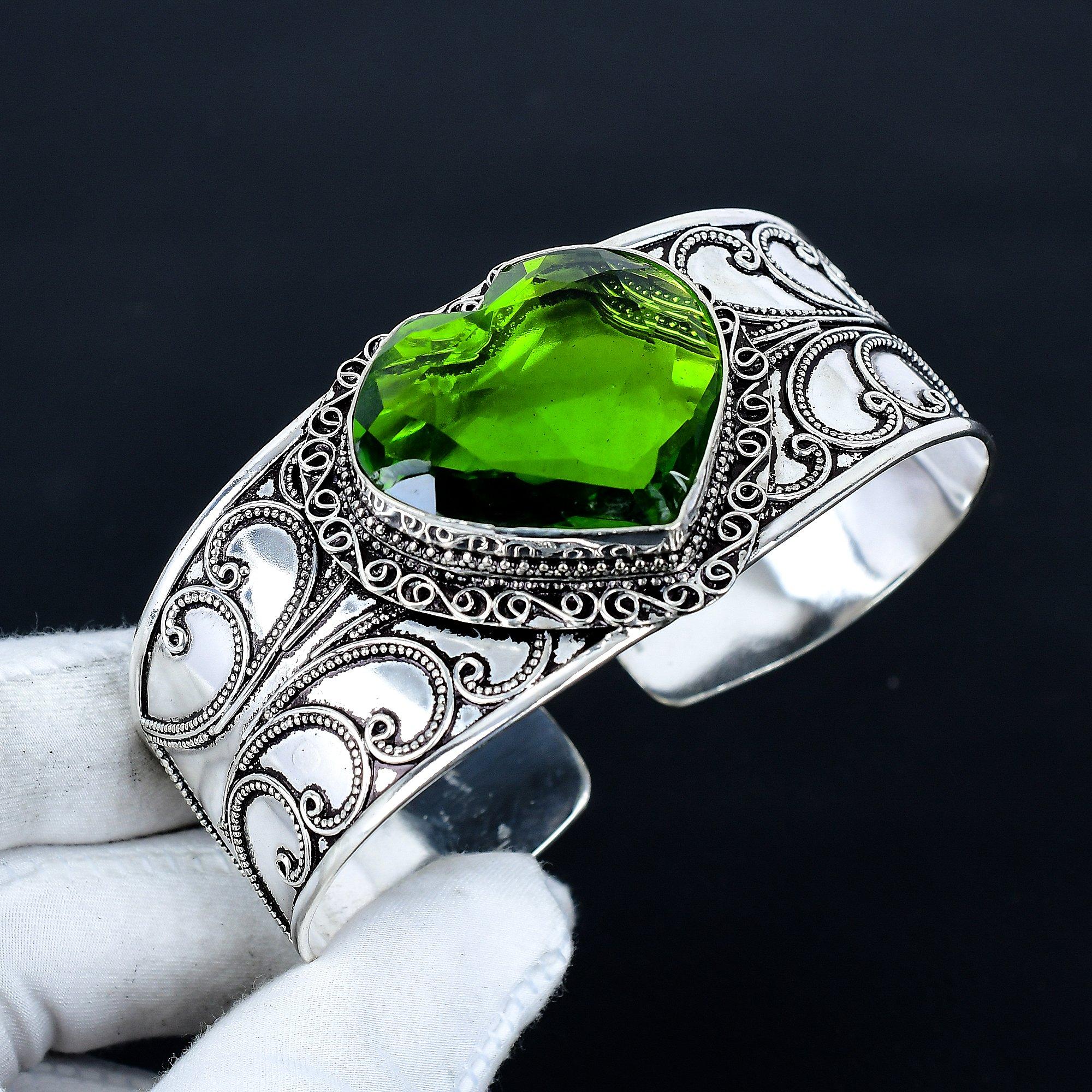 

Peridot Heart Gemstone Bracelet, Bangle Adjustable Bracelet, 925 Sterling Silver Jewelry, Engagement Gift, Peridot Bracelet Party Wear Gift Adjustable зелений