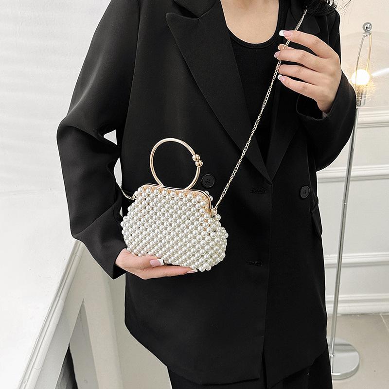 Bags Fairy Bag 2025 New Small Fragrant Wind Pearl Woven Bag Ins Internet Celebrity Chain Portable Dinner Bag Tide