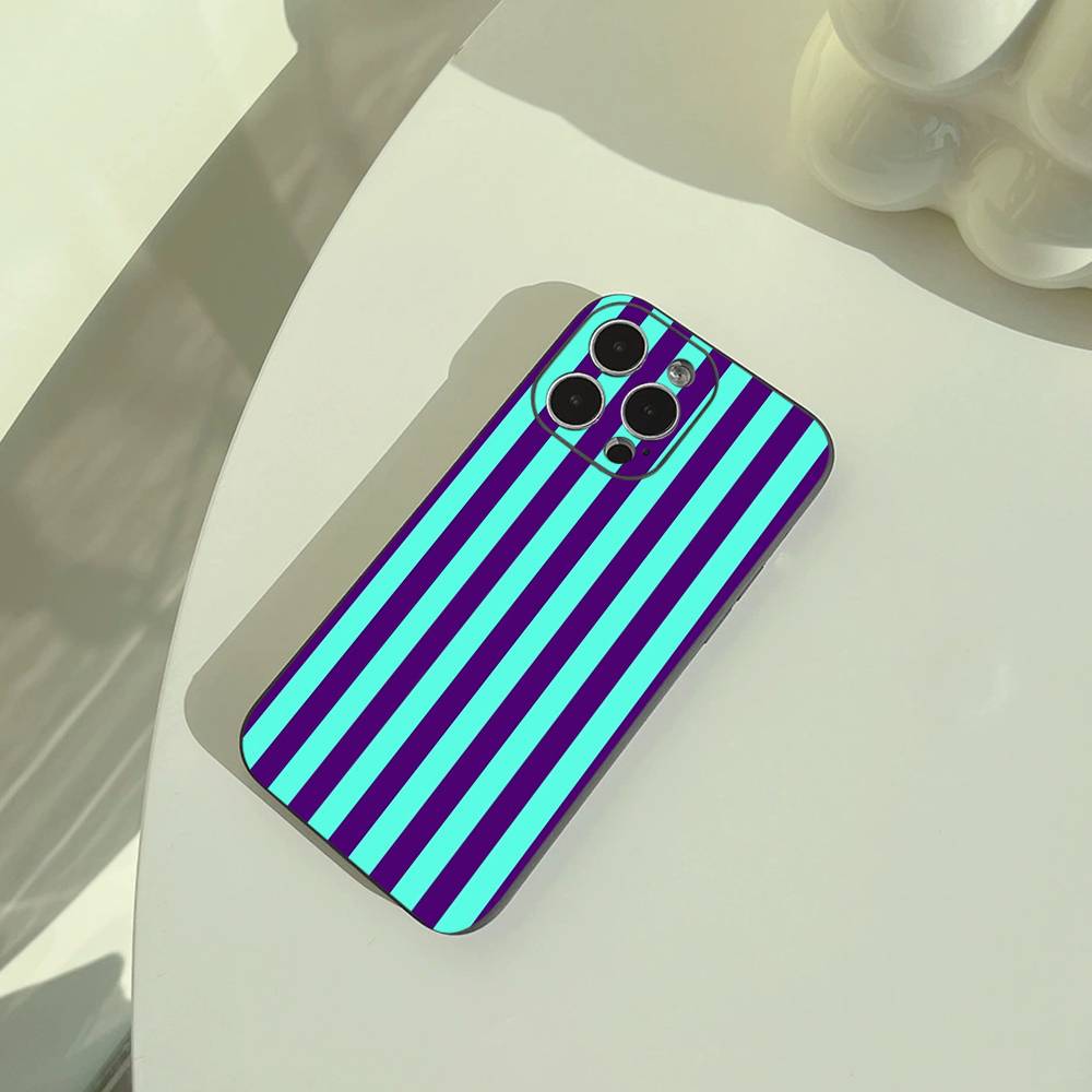 Simple Color Stripes Phone Case For iPhone 17,16,15,14,13,12,11 Pro Max,16Plus,XS Soft Black Cover