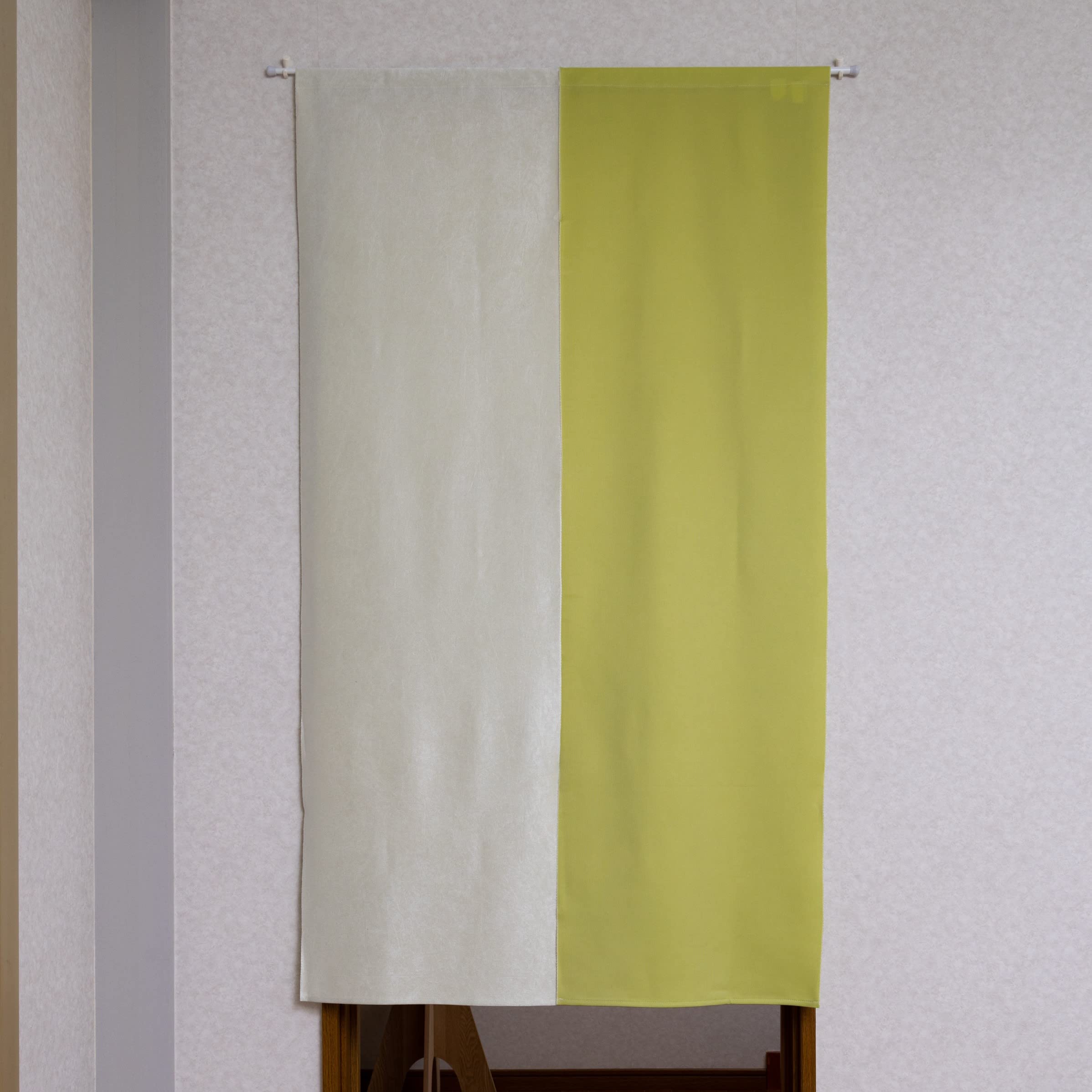 

Univer Flame Retardant Plain Simple Blindfold Curtain Bowen Two Tone зелений