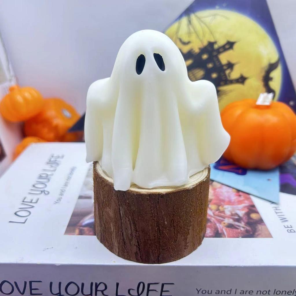 Halloween Pumpkin Scented Candle Ornament – Handmade Fragrance Gift for Festivals and Parties