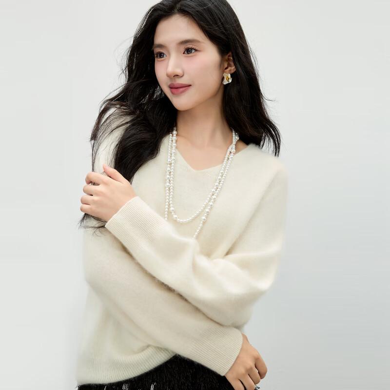 Qiushui Yiren Women's V-Neck Wool Blend Brushed Knit Sweater