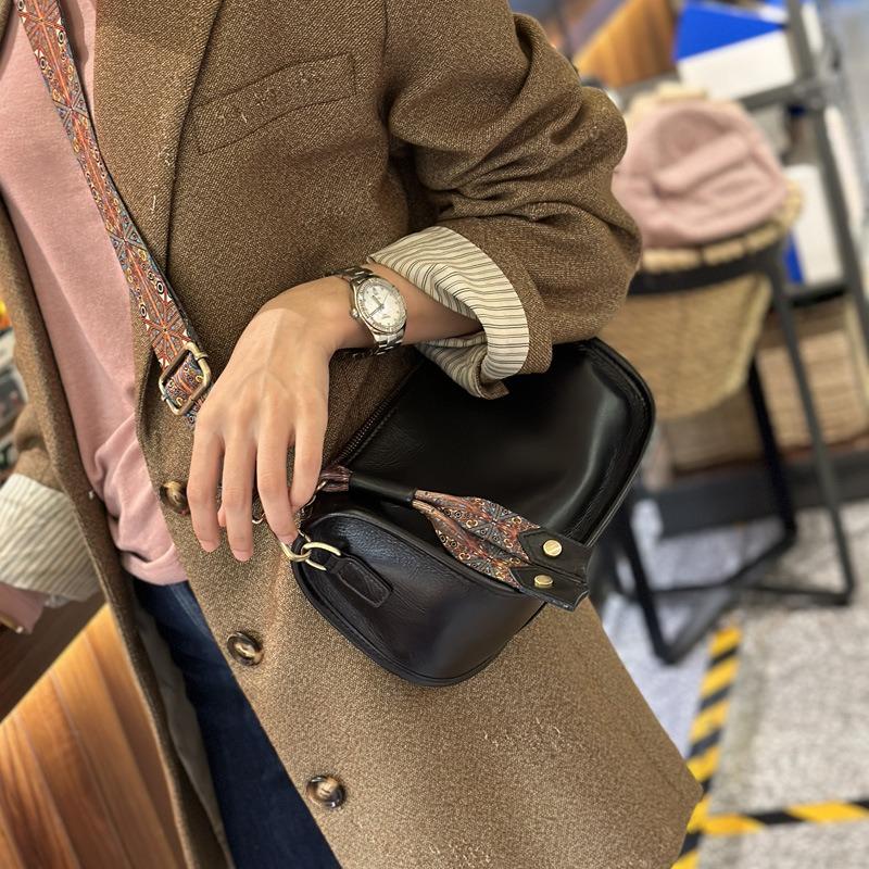 

Кожаные женские сумки, сумки-мессенджеры, нишевые универсальные сумки-ракушки, женские новые сумки для мам из коровьей кожи, модные сумки через плечо