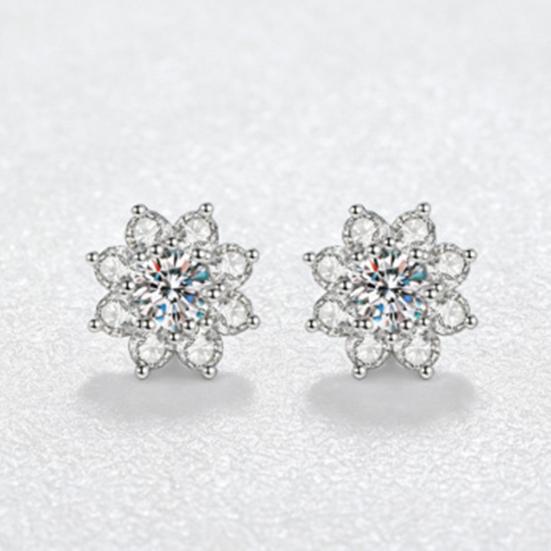 Women Sunflower Earrings One Carat Cubic Flower Shape Zirconia Studs Petal Design Sweet and Lively Jewelry for Daily Wear Dating Party Photoshoot
