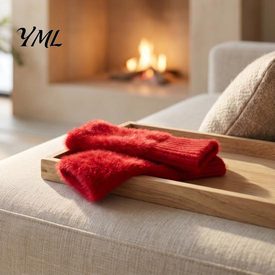 Comfortable Winter Accessories for Men 1 Pair Fingerless Gloves, Warm Half Finger Mittens, Ladies Gloves Soft Fuzzy Fleece Thermal Driving Writing