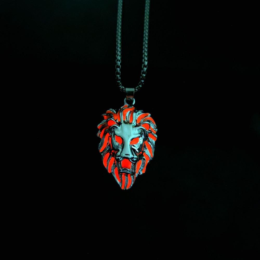 

Zinc Zinc Alloy Halloween Necklace Lion Wolf Hip Hop Neck Chains Simple Luminous Pendant Necklace Gifts lion orange red
