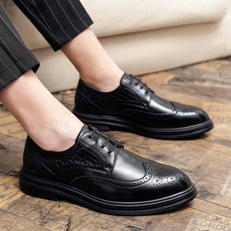 Men's Pointed Toe Leather Brogue Oxfords - British Style Casual & Formal Shoes for Spring and Autumn