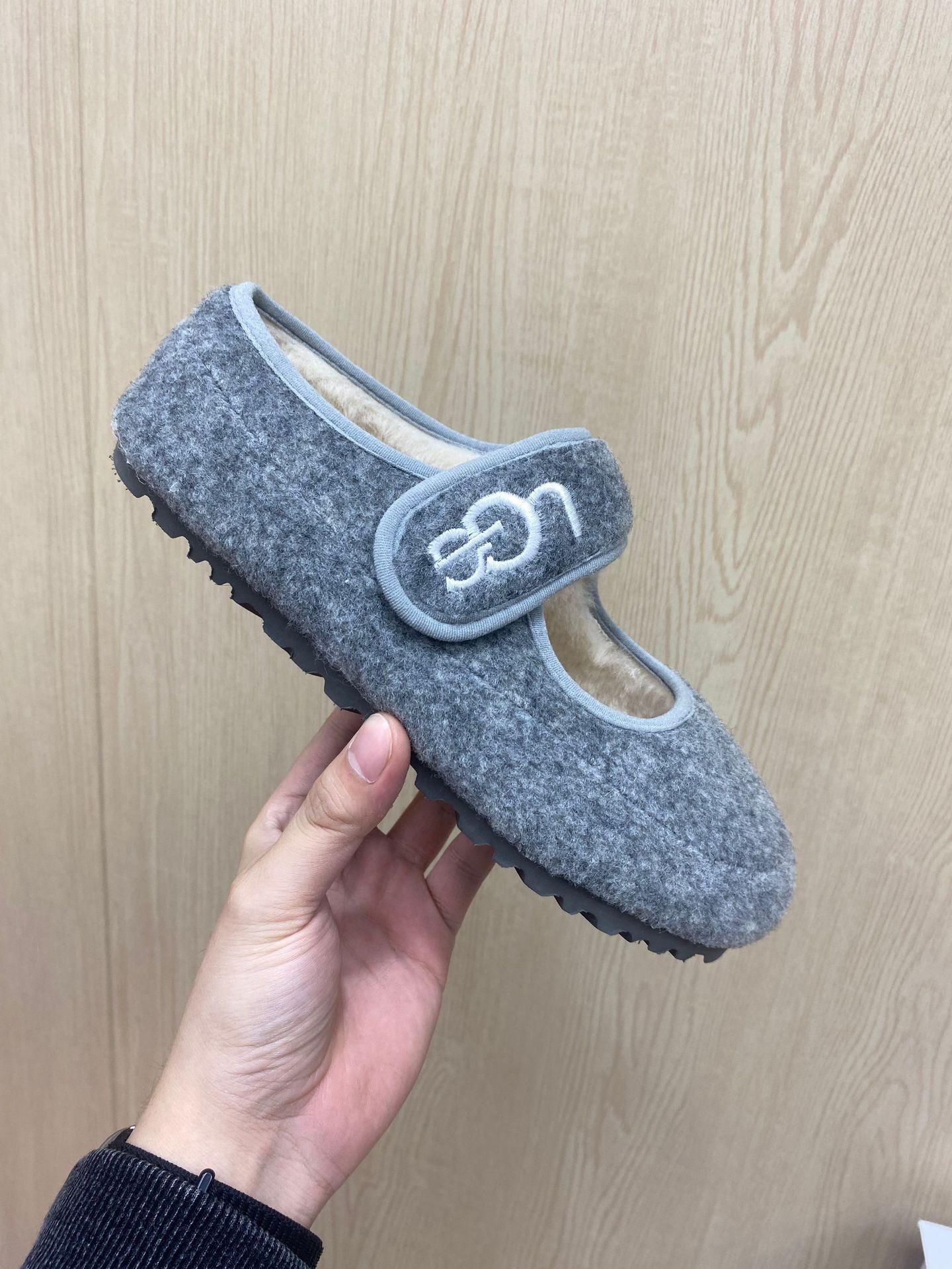 

[Spot] Velvet Mary Jane single shoes French Velcro winter cotton shoes flat bottom round head casual beanie shoes women 35
