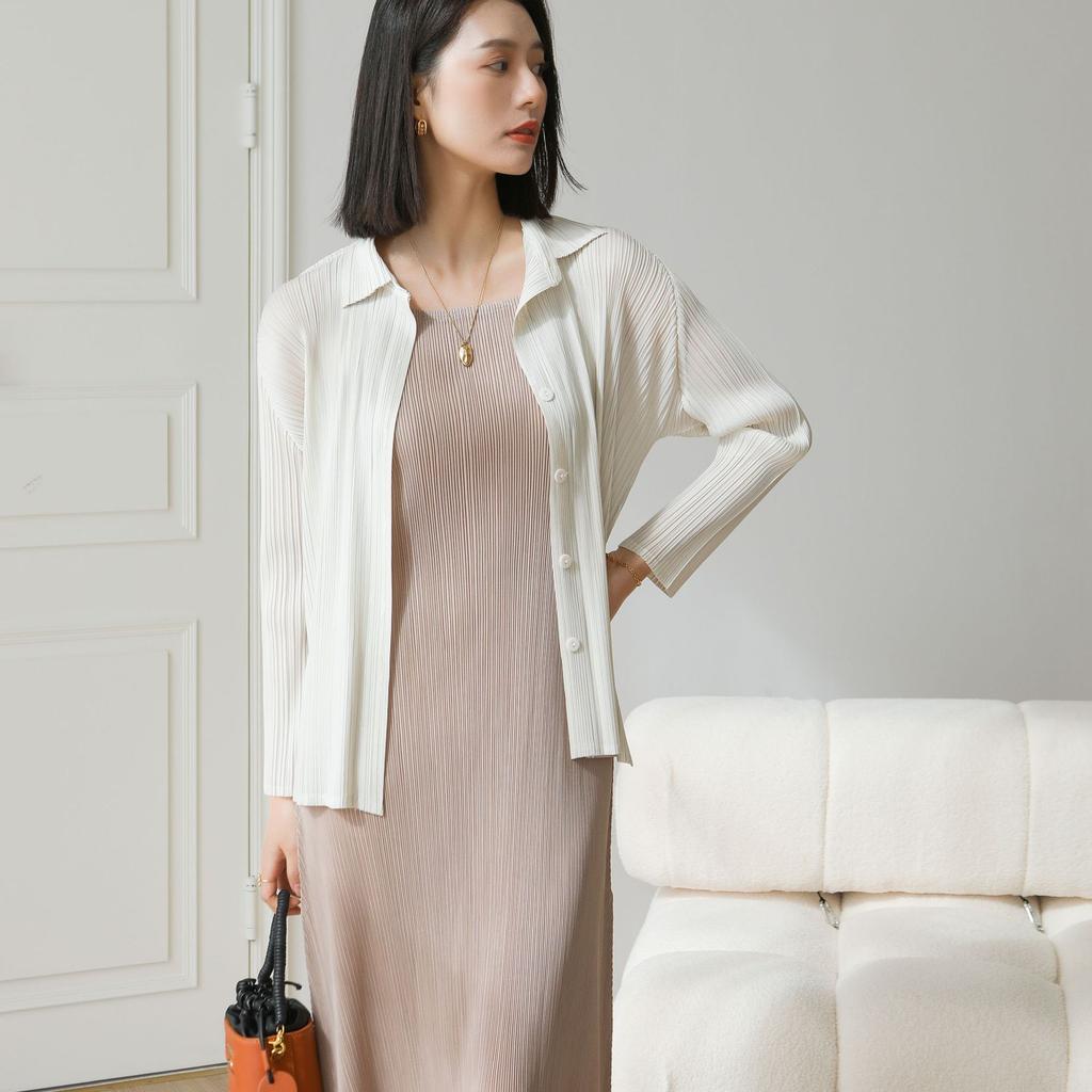 Women Pleated Long Sleeve Shirt Turn Down Collar Single Breasted Blouse Elastic Wrinkle Resistant Commuter Top