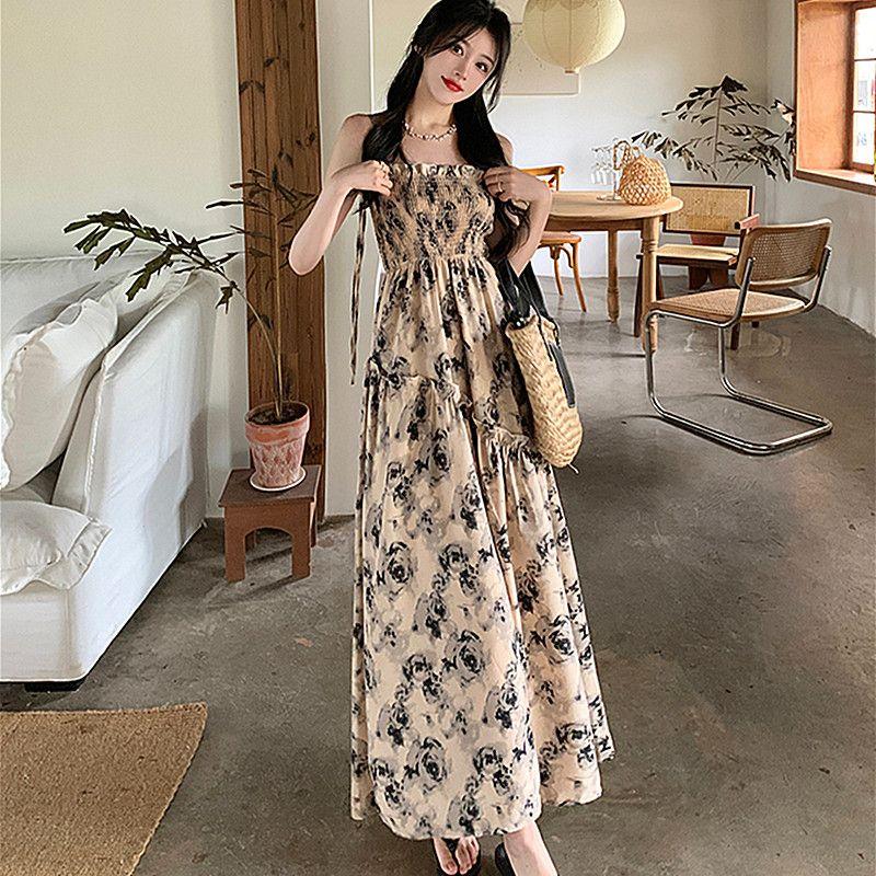 

Французская цветочная юбка-сарафан с драпировкой для женщин 2025 лето новое поступление элегантное приталенное облегающее талию V-образный вырез А-силуэт модное платье Black Rose L (47.50 kg-52.50 kg