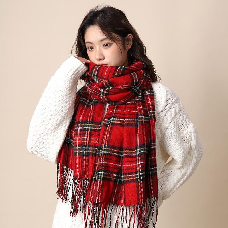 Christmas red plaid scarf women's winter warmth retro senior sense new gift scarf shawl student