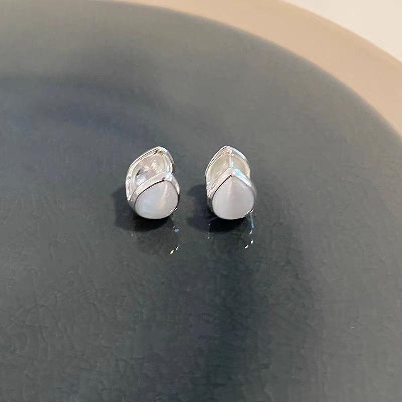 

Niche Design Feeling Ice Transparent Opal Double-Sided Water Drop Ear Buckle Exquisite Versatile Earrings Temperament Light Luxury Simple Earrings