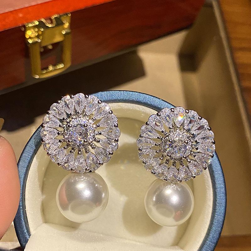 Copper Inlaid Zircon Baroque Flower Pearl Earrings for Brides and Evening Parties