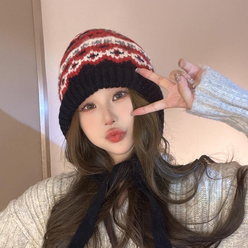 Balaclafa Hat for Women's Winter Warmth Lei Feng Hat Ear Protection Knitted Bag Pullover Hat