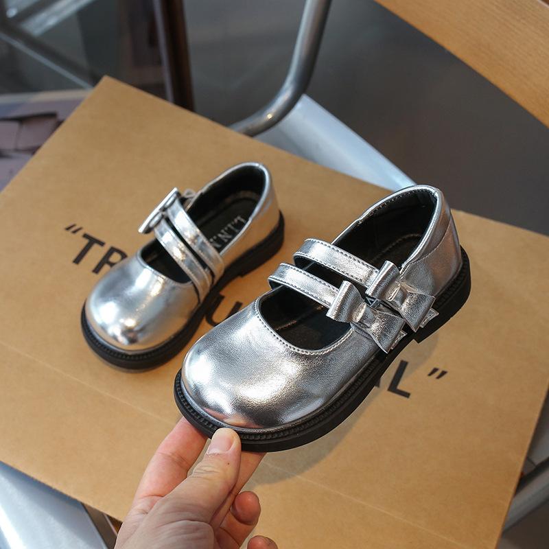 New Spring and Autumn  Performance Bow   Leather Shoes