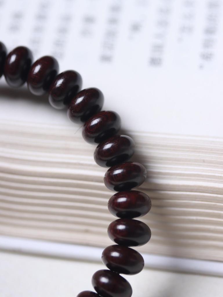 India Sandalwood Abacus Bead Bracelet 5x9 DIY Literary Style for Men and Women - Buddhist-Inspired Jewelry
