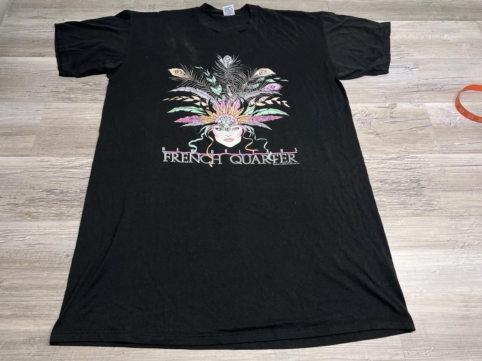 

Vintage New Orleans French Quarter T-Shirt Mardi Gras Feathers Single Stitch XL S