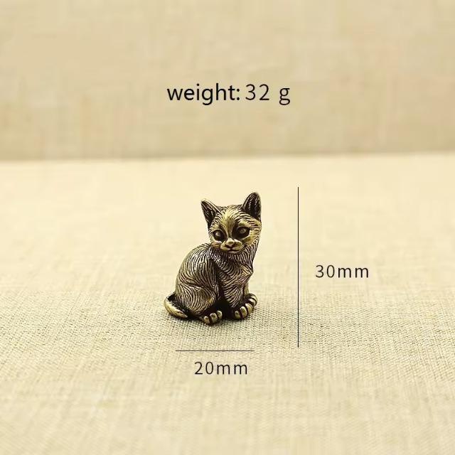 

Available Brass Cute Cats Figurines Miniatures Desktop Ornaments Classical Small Animal Tea Pet Home Decors Accessories