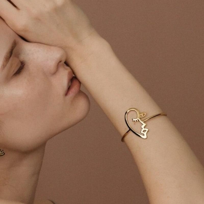 

CONTEMPO.H Браслет-манжета з обличчям Пікассо white gold plated sterling silver