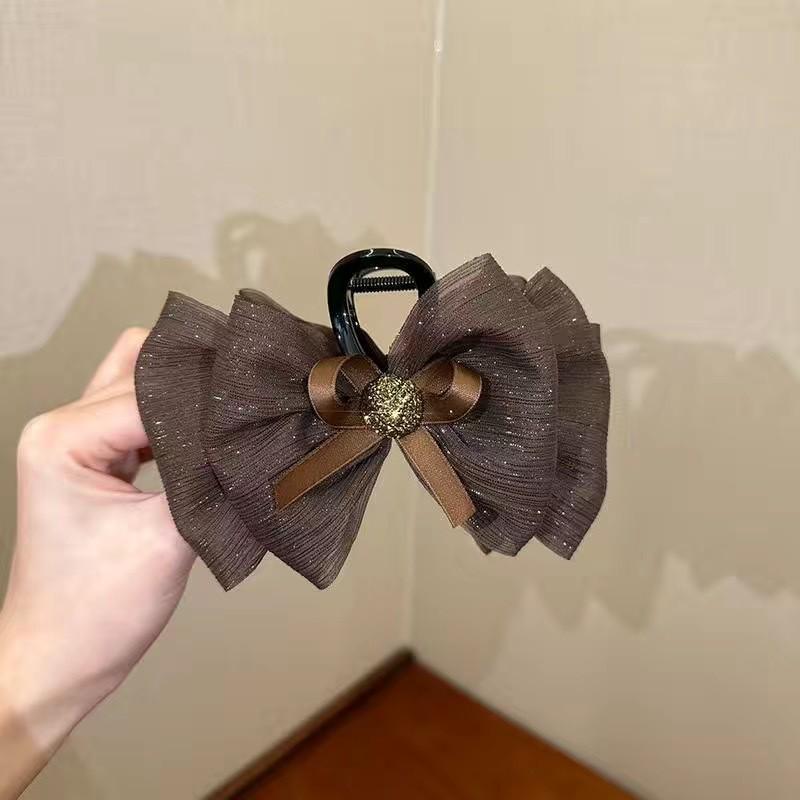 

Элегантная сетчатая заколка для волос «Акула» с бабочкой и стразами, 2024: Универсальный и модный аксессуар для укладки волос