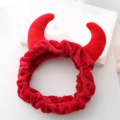 Peluş Kırmızı Öküz Şeytan Şeytan Boynuzları Kafa Bandı Makyaj Duş Yıkama Yüz Spor Kadife saç bandı Komik Festivali Parti Bandana