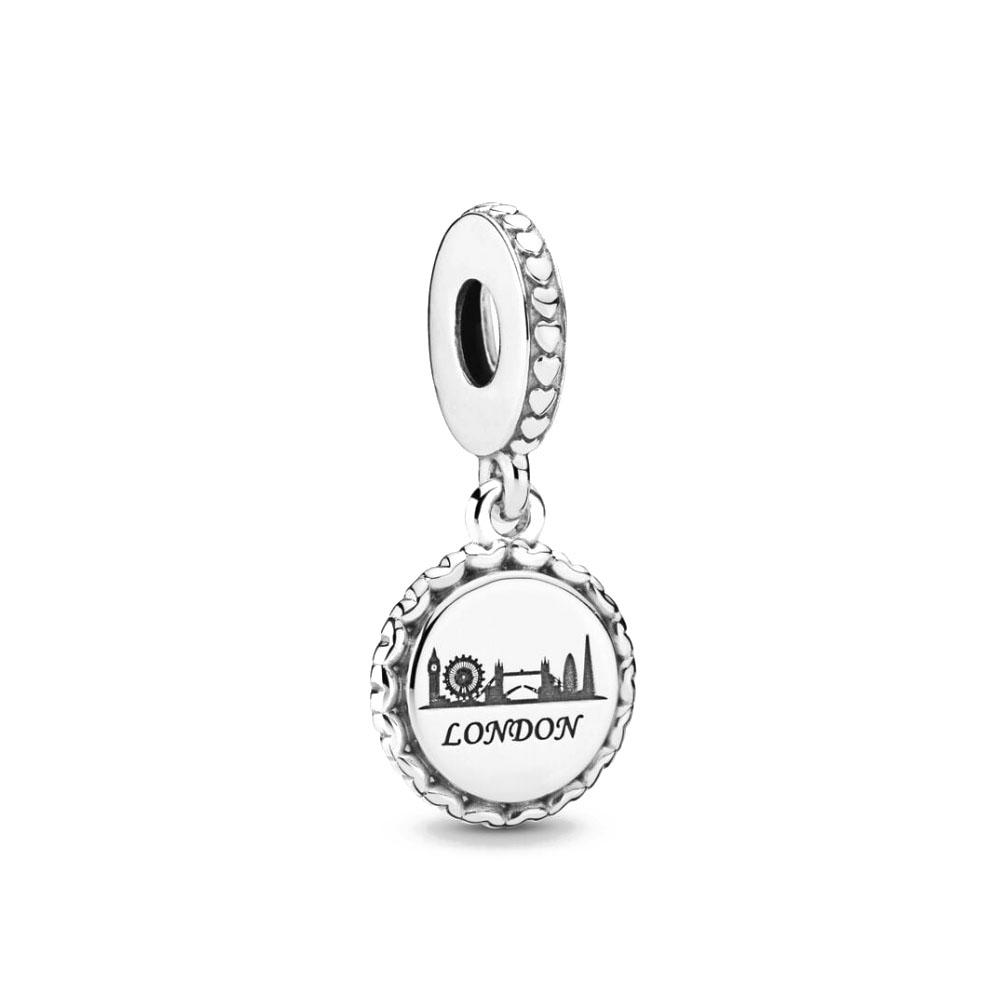 The New European Copper Starry Moon Christmas Sweater Pendant Is Suitable As A Delicate Jewelry Gift For Women