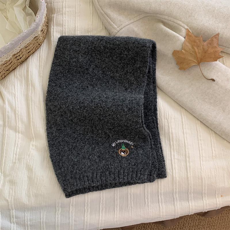 Japanese cute bear knitted scarf women's winter short thickened warm versatile blue wool small scarf neck protector