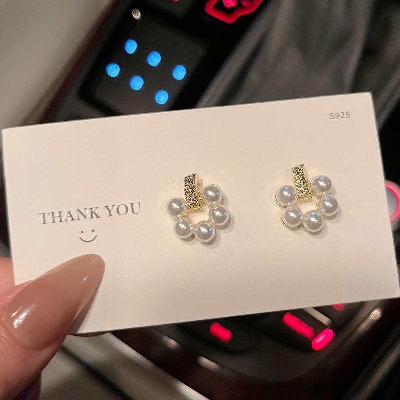 925 Silver Needle Temperament High-end Full Diamond Pearl Earrings Women's ins Wind Geometric Earrings Korean Light Luxury Earrings