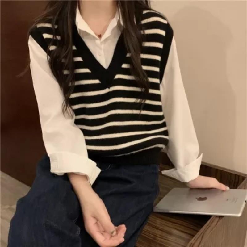 Spring and Autumn Gentle Lazy Wind V-neck Striped Knitted Vest for Women Loose and Versatile Sweater Vest for External Use