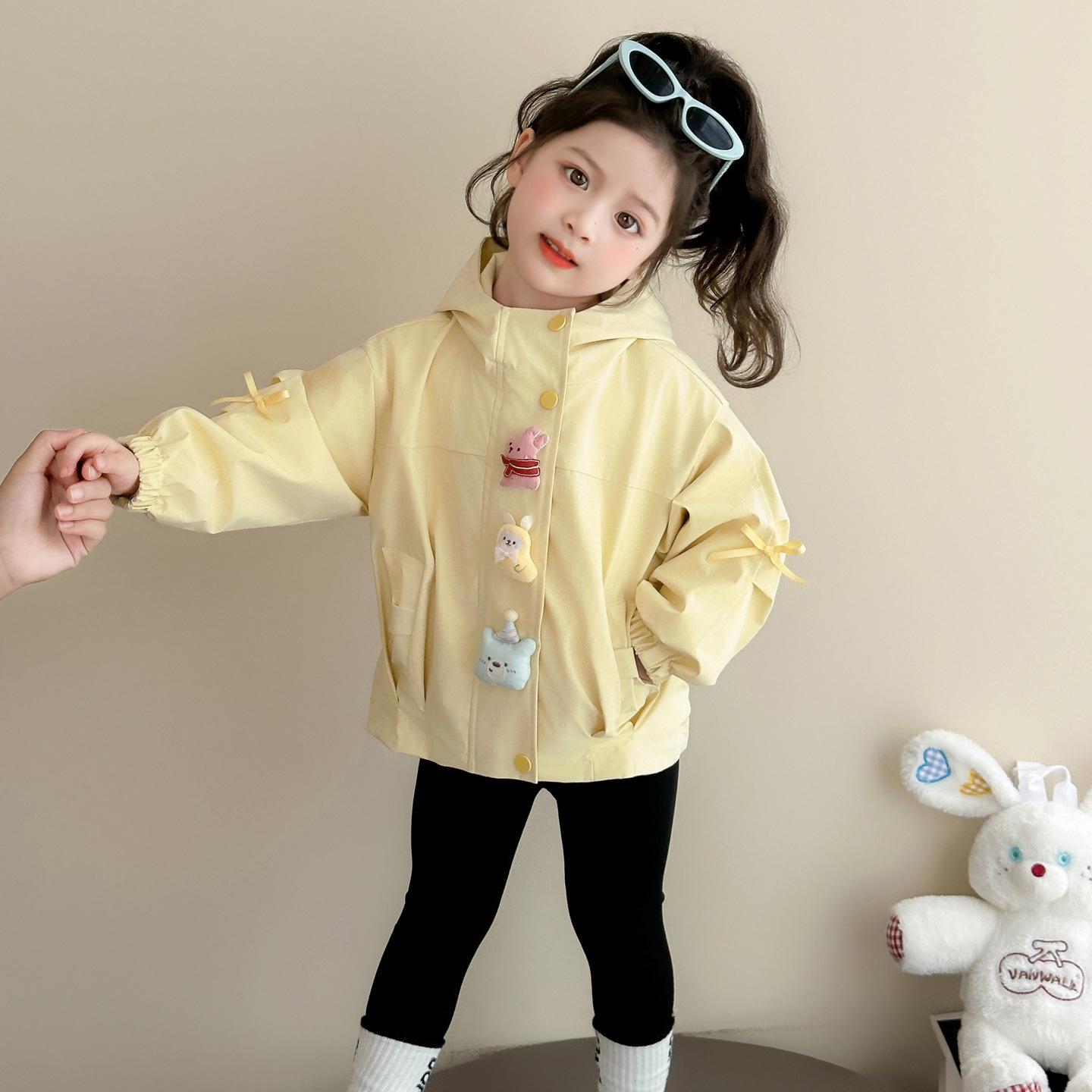 

Girls Spring & Autumn Windbreaker Jacket: 2025 New Princess Fashion Top for Toddlers 130 cm жовтий
