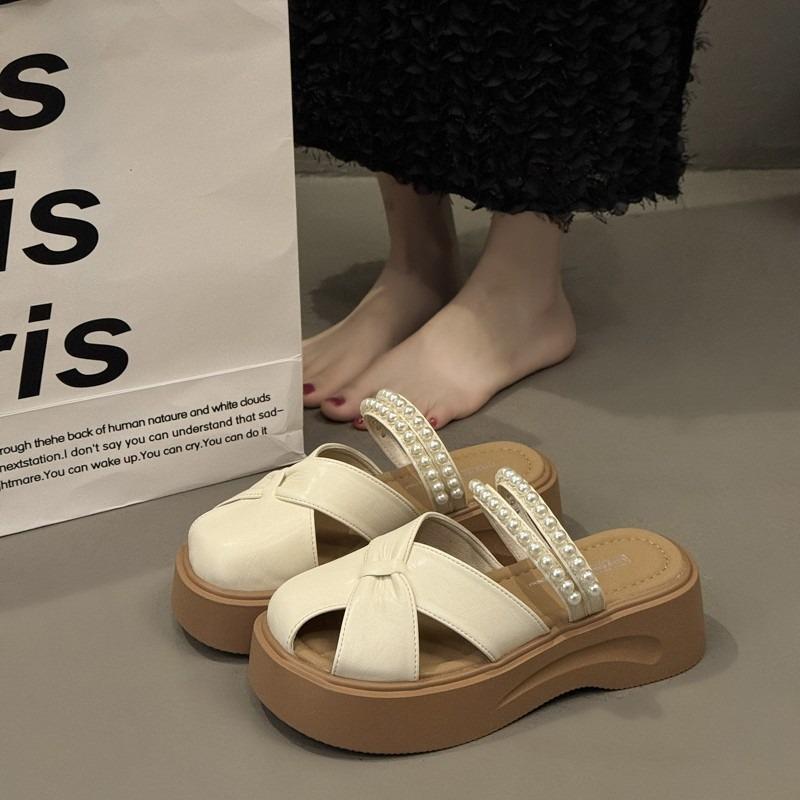 Baotou Halbschuhe Damen neu Sommer Perlen zwei Tragemöglichkeiten dicker Boden Design Sinn hohl ein Pedal faul halbe Schale