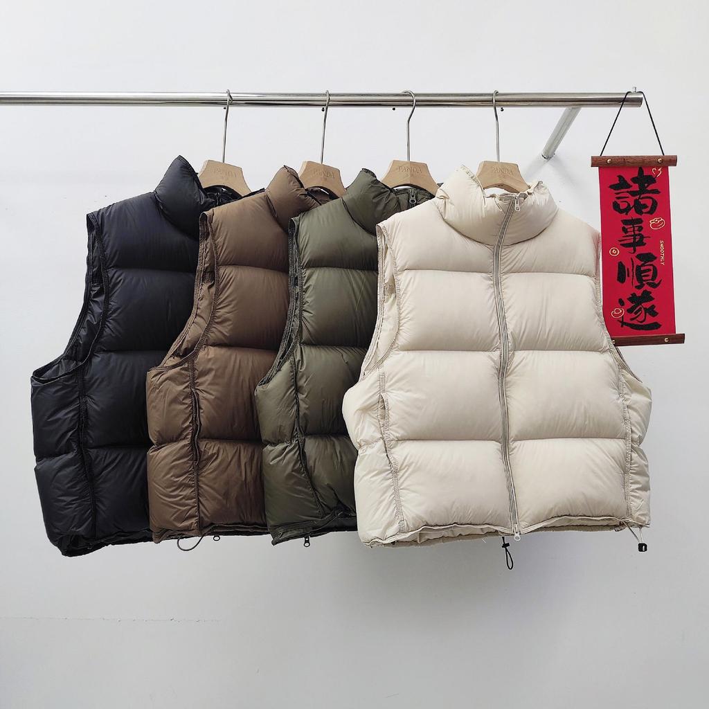 Women's White Duck Down Sleeveless Stand Collar Vest - Korean Style, Versatile, Warm and Thickened for Autumn and Winter.
