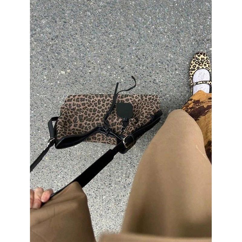 Dámská taška s leopardím vzorem Podpažní taška Americká Retro Taška přes rameno Messenger Taška Podzimní a Zimní Ležérní Kabelka Dámská