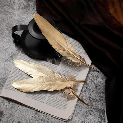 100 Stück mit goldenen Federn getaucht, weich, farbecht, geruchlos, sicher, Traumfänger-Herstellungsmaterial, Weihnachten, Ostern, Kleidung, Hochzeit, Party-Dekorationen