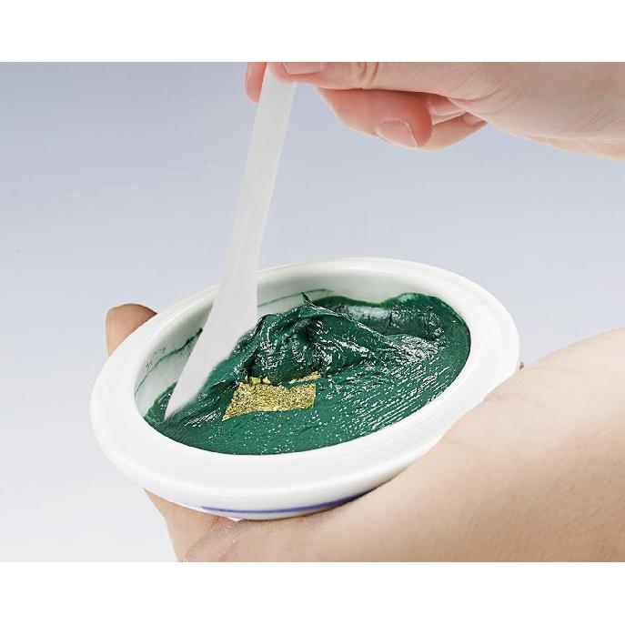 ONLYKXY 30pcs 5in Plastic Beauty Spoon Facial Cream Brush Makeup Scoop Mud Reusable Cosmetic Dig Scoop Spatula Mask Tip for Lotions Moisturizers Home