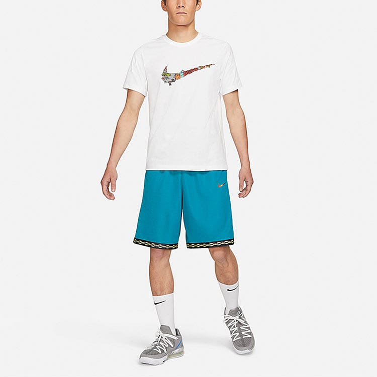Nike T Shirts Men's White Crew Neck Moderate Straight Fit DD0796-100